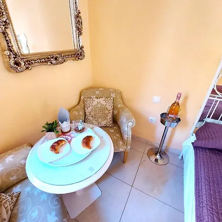 Small Apartment, Adeje House Wifi Free Costa Adeje